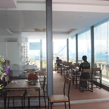 Sky Hotel Chinatown-2